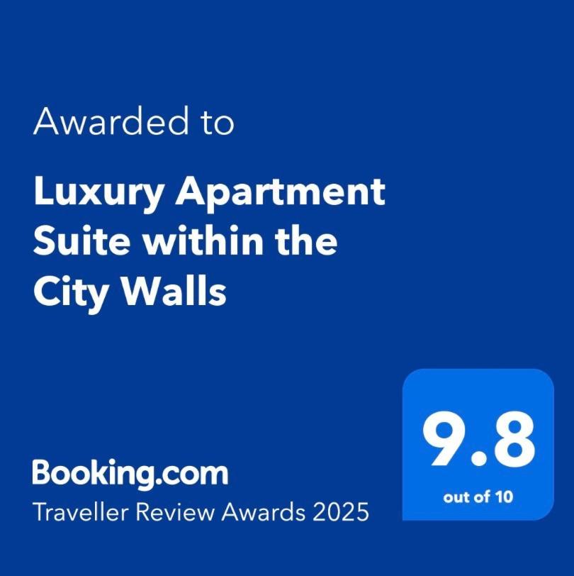 Luxury Apartment Suite Within The City Walls York Exterior foto